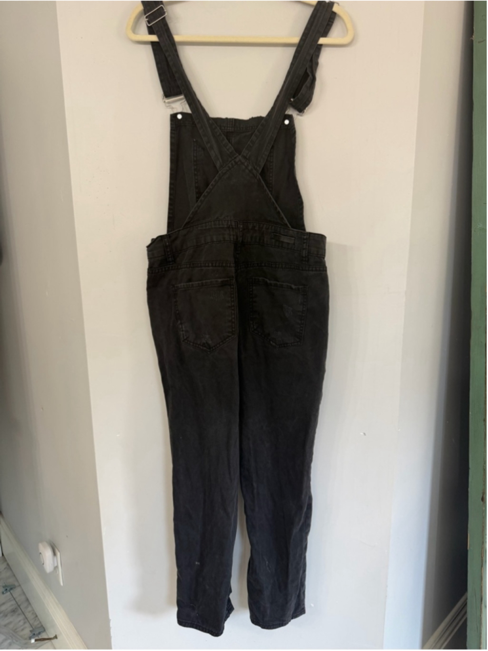 Risen Jean Los Angeles Washed Black Distressed Ankle Crop Overalls Womens Medium - Picture 5 of 15